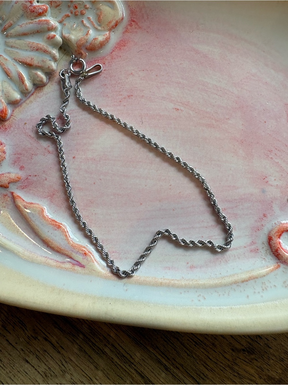 18k white gold rope bracelet.
